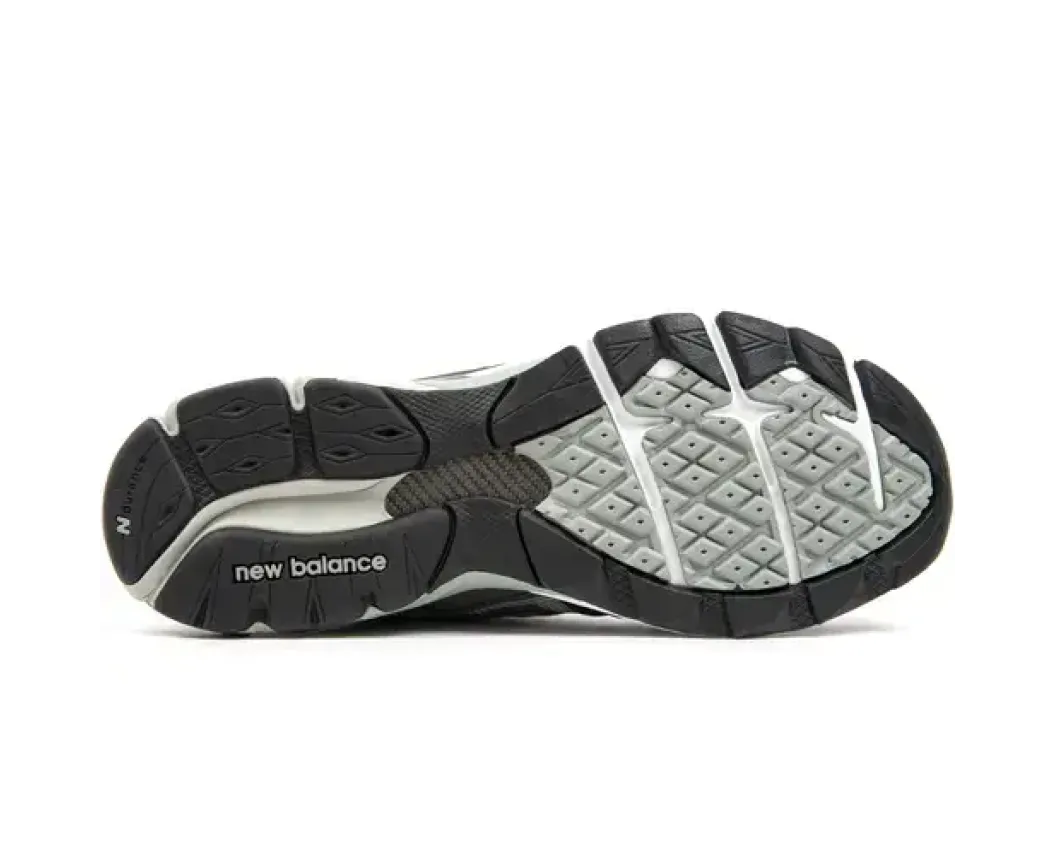 Чоловічі кросівки New Balance M920 Grey/Brown