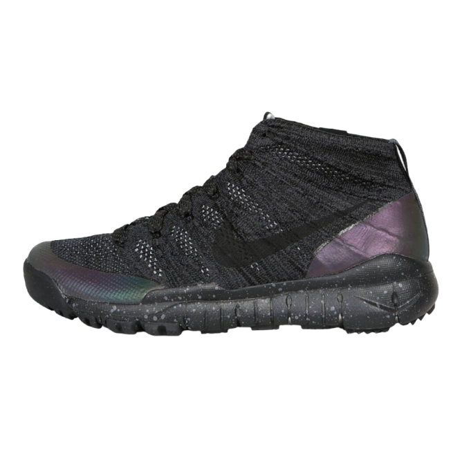 Nike Wmns Flyknit Trainer Chukka Fsb Holographic