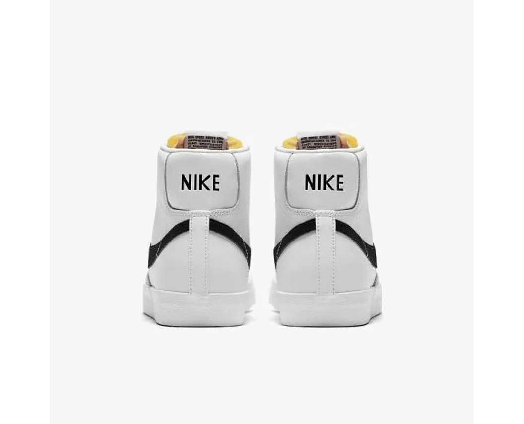 Жіночі кросівки Nike W Blazer Mid 77