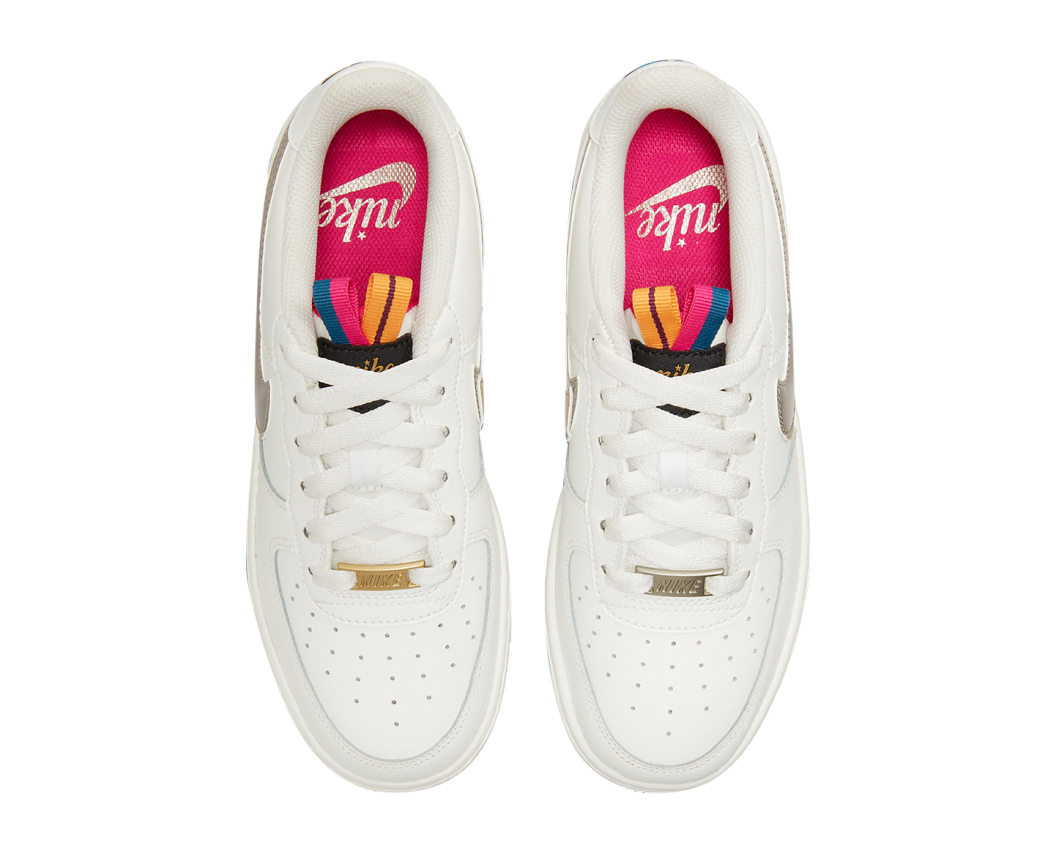 Жіночі кросівки Nike Air Force 1 Lv8 (Gs)