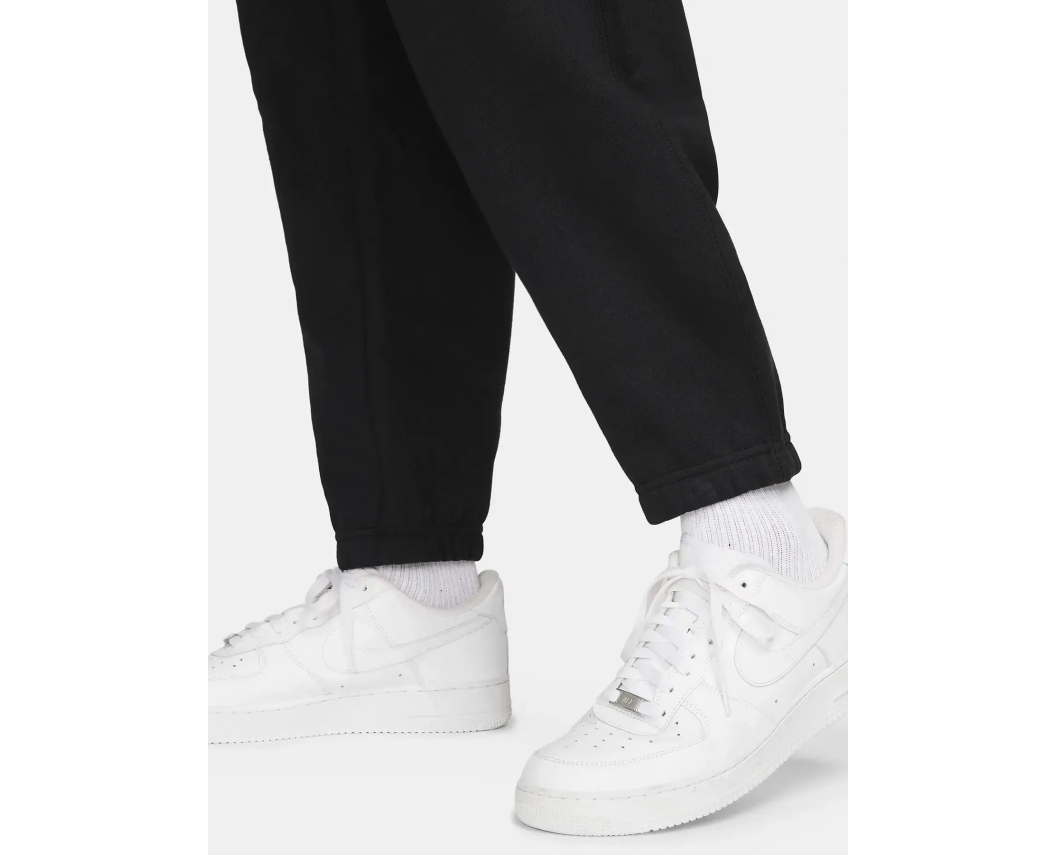 Чоловічі штани Nike M Solo Swsh Flc Cf Pant Чоловічі штани Nike M Solo Swsh Flc Cf Pant