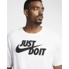 Футболка чоловіча Nike M Nsw Tee Just Do It Swoosh (AR5006-100)