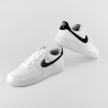 Чоловічі кросівки Nike Air Force 1 07 White Black M