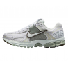 Кросівки жіночі Nike Zoom Vomero 5 (FJ2028-103)
