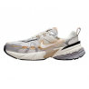 Кросівки жіночі Nike V2k Run (HJ7245-100)