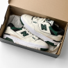 Чоловічі кросівки New Balance 550 Sea Salt Pine Green