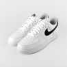 Чоловічі кросівки Nike Air Force 1 07 White Black M