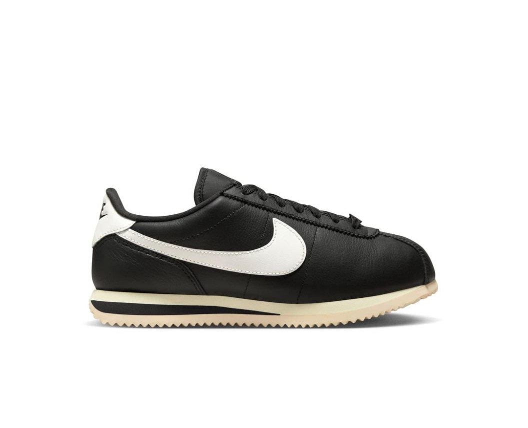 Жіночі кросівки Nike Cortez Wmns “Black and Sail”