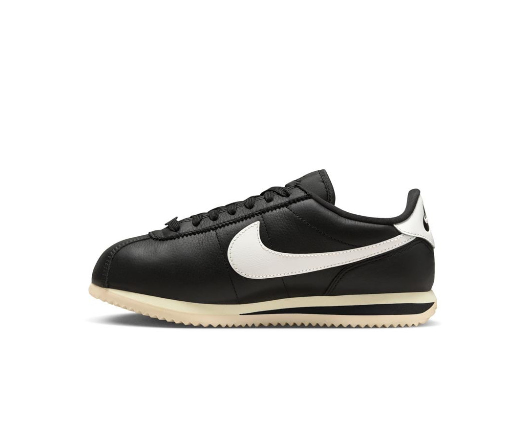 Жіночі кросівки Nike Cortez Wmns “Black and Sail”
