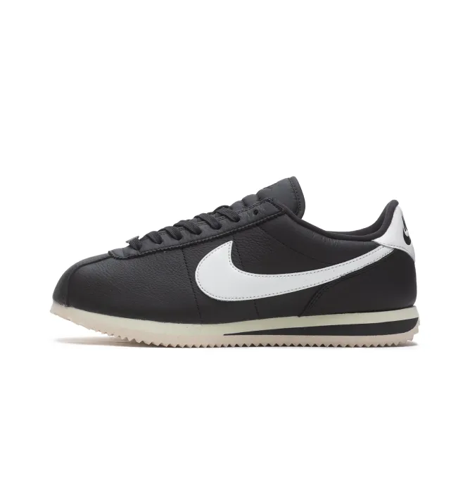 Nike Cortez Wmns “Black and Sail” 