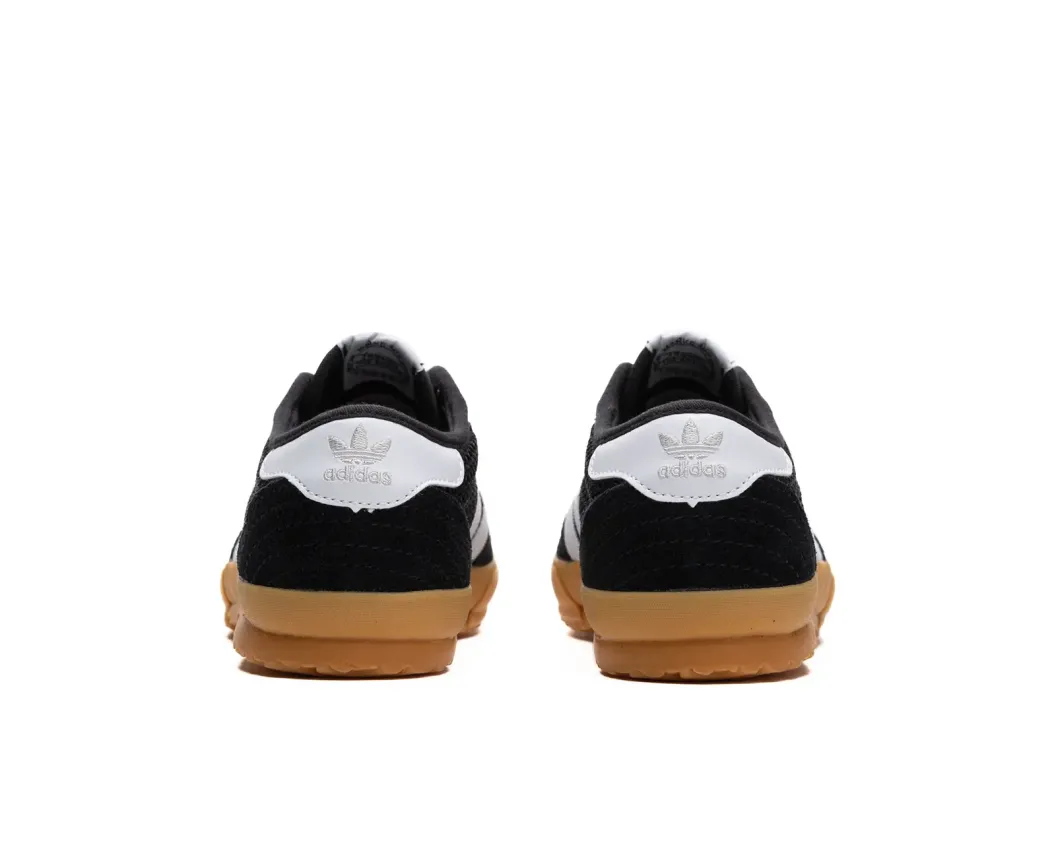 Жіночі кросівки Adidas Tischtennis W