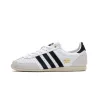 Жіночі кросівки Adidas Japan W
