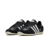 Жіночі кросівки Adidas Japan W
