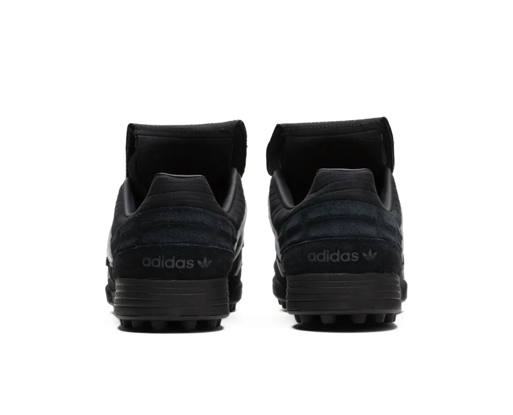 Чоловічі кросівки Adidas Predator 94
