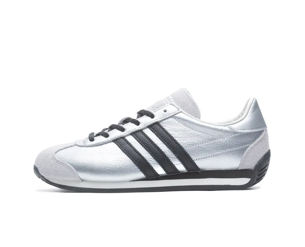Жіночі кросівки Adidas Country OG W